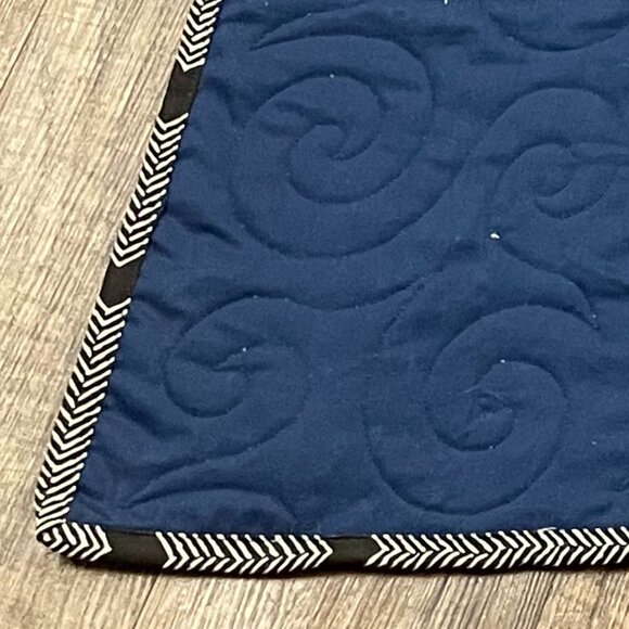 Handmade African -Style Lap quilt - Picture 4 of 7